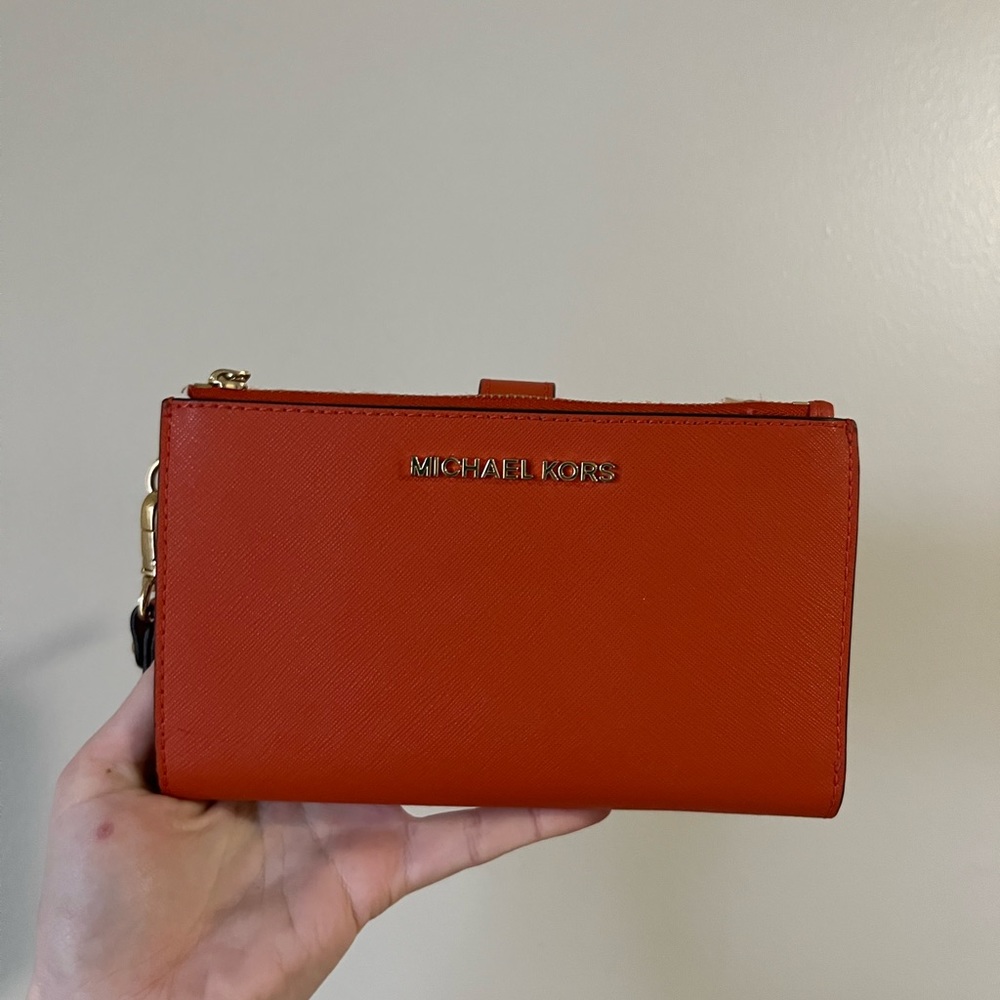 Michael Kors Wallet/Wristlet